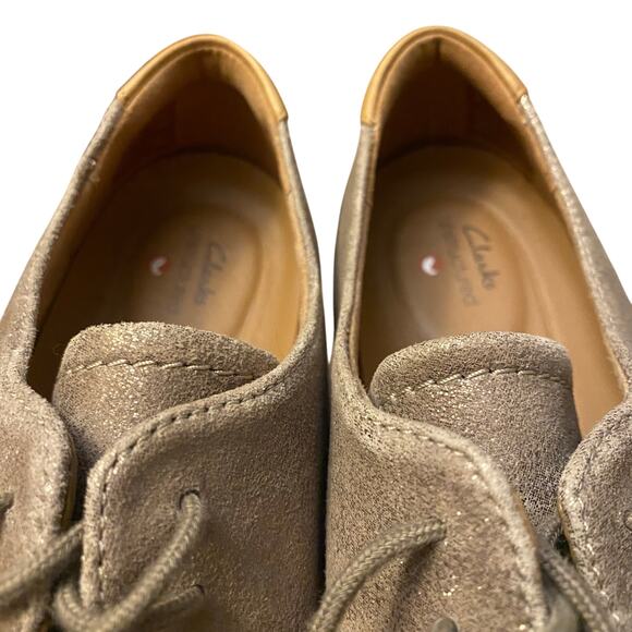 Clarks "Shaylin Lace Oxfords" Platinum, 10, Laced Up, Suede Leather, 1.5" Heel - Picture 7 of 10